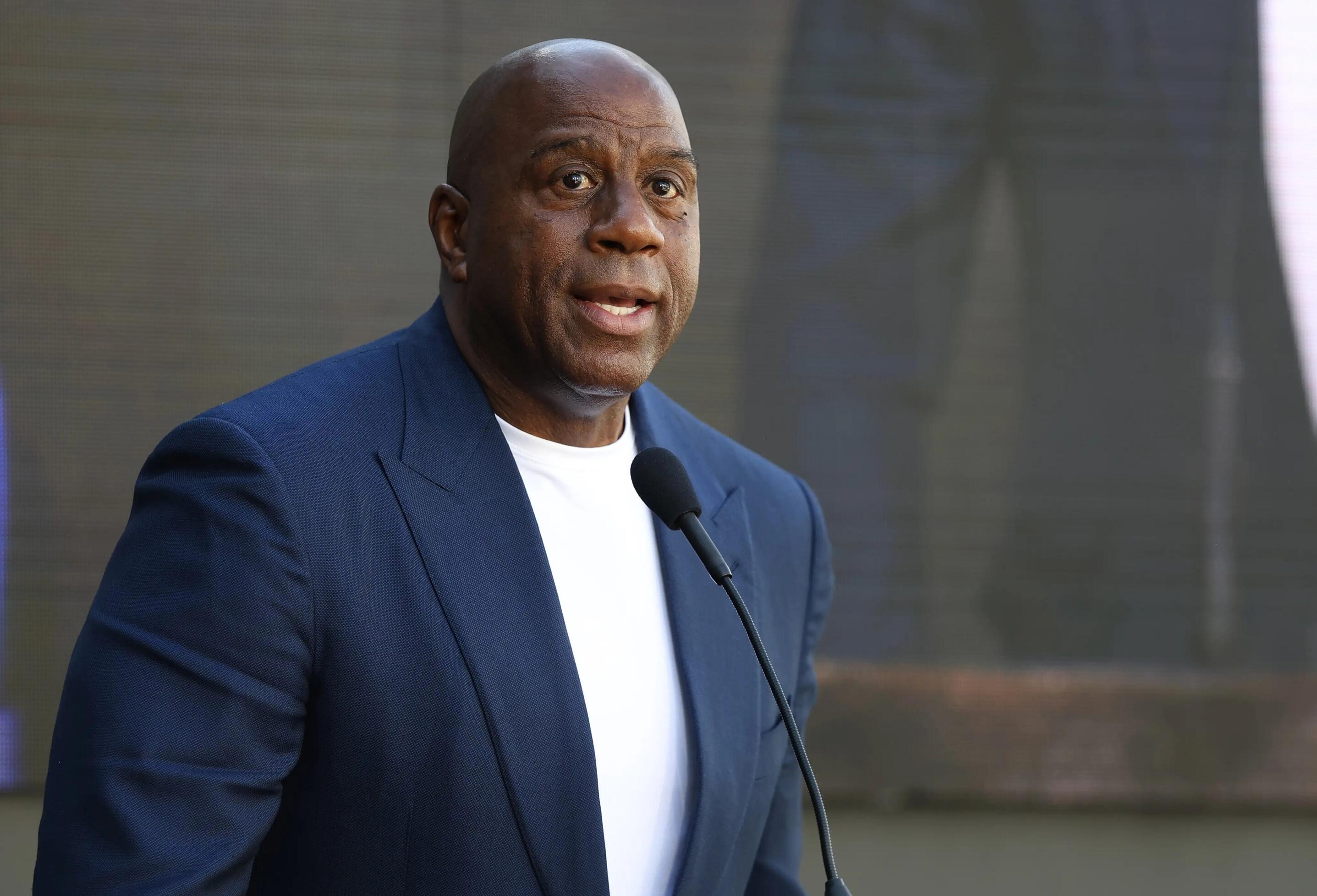 Lakers Berganti Pemilik, Magic Johnson Siap Kembali