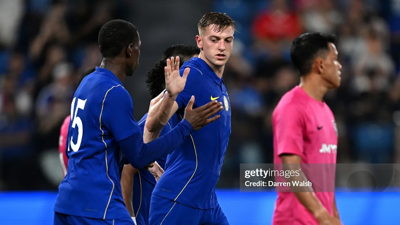Liam Delap Pilih Bertahan di Premier League, Chelsea Pasang Harga Tinggi