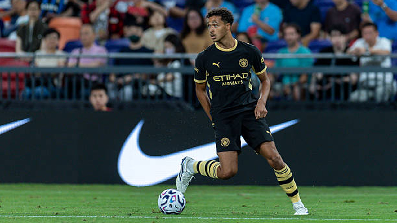 Manchester City Resmi Pinjamkan Max Alleyne ke Burnley Selama Satu Musim