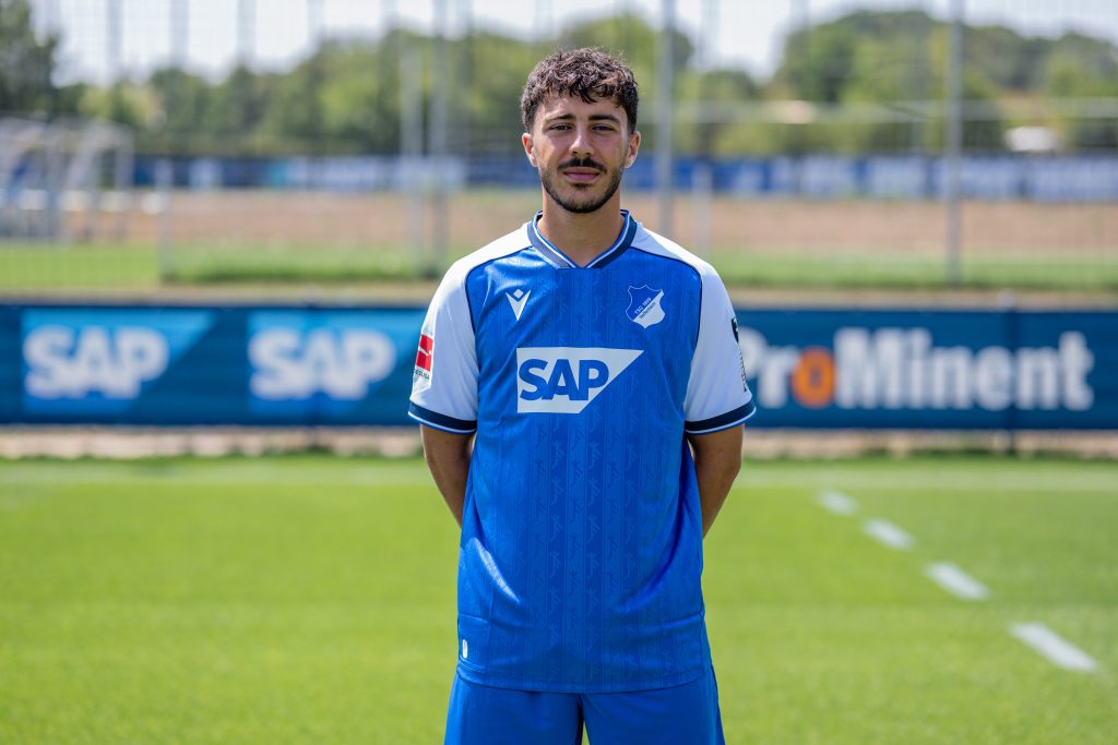 Umut Tohumcu Dipinjamkan ke RB Salzburg dengan Opsi Pembelian