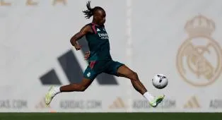 Yan Diomande Miliki Kualitas Menyamai Level Vinicius dan Lamine Yamal