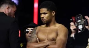 Ayah Teofimo Lopez Jr Nilai Shakur Stevenson Membosankan di Atas Ring