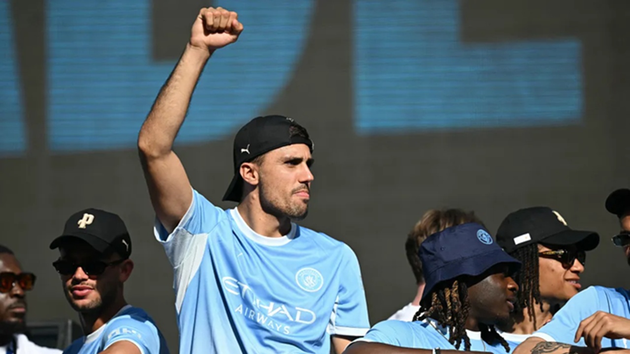 Barcelona Tambah Penawaran demi Mendatangkan Rodri