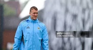 Dan Burn Resmi Jadi Kapten Baru Newcastle United