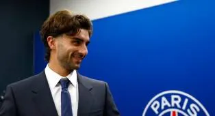 Ferran Torres Ungkap Ambisinya di Paris Saint-Germain