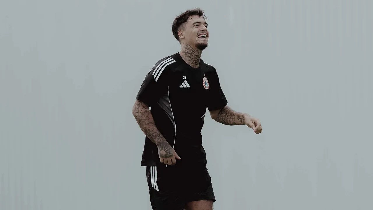 Pemain Persija Jakarta, Shayne Pattynama