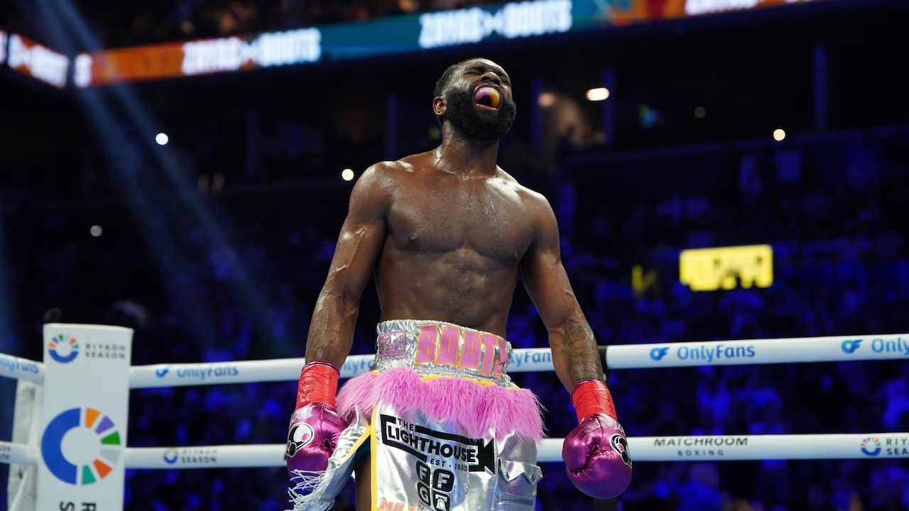 Jaron Ennis Ditantang untuk Lampaui Prestasi Terence Crawford