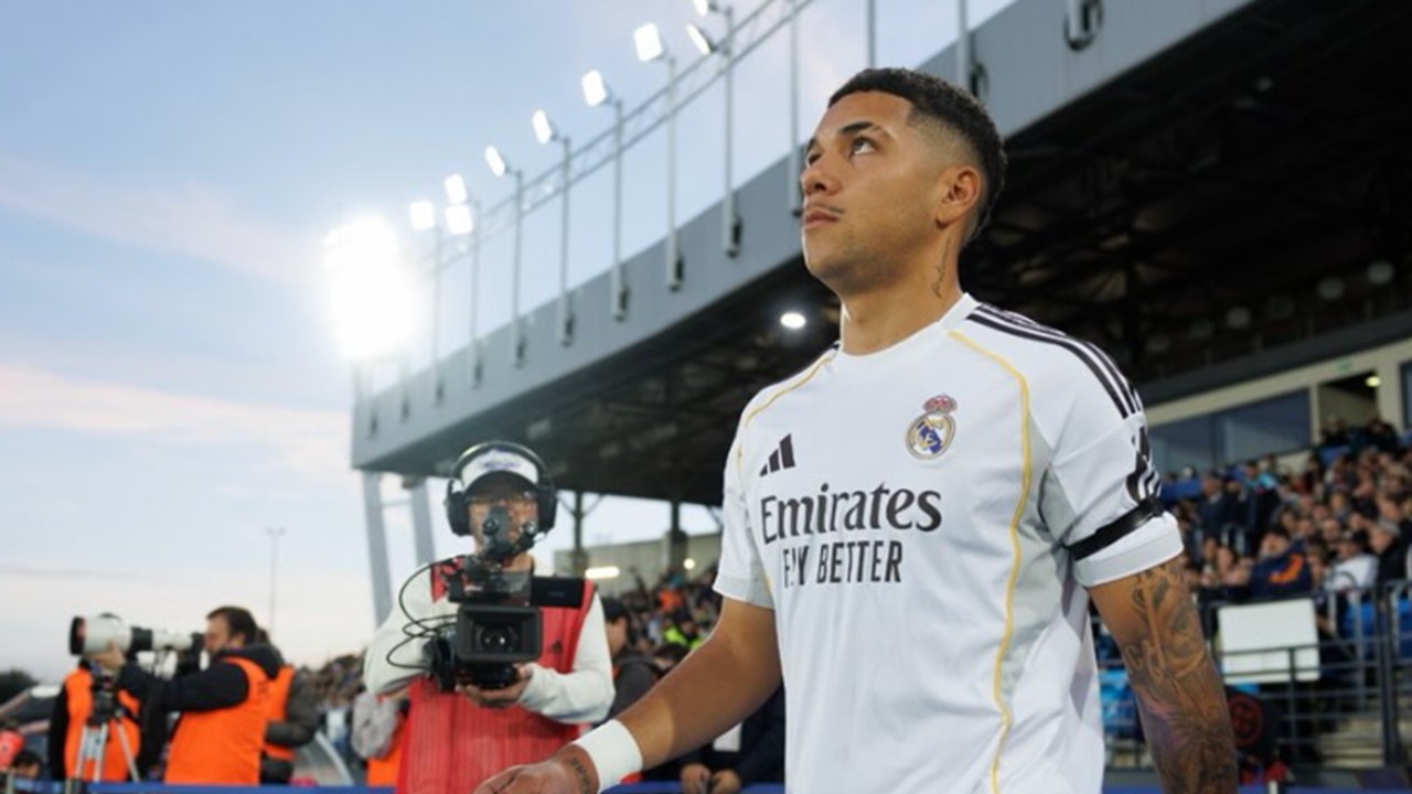 Loren Zuniga Akhiri Perjalanan Tiga Tahun Bersama Real Madrid