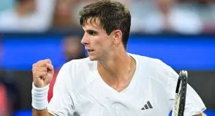 Rafael Jodar Susah Payah Atasi Denis Shapovalov Di Cincinnati