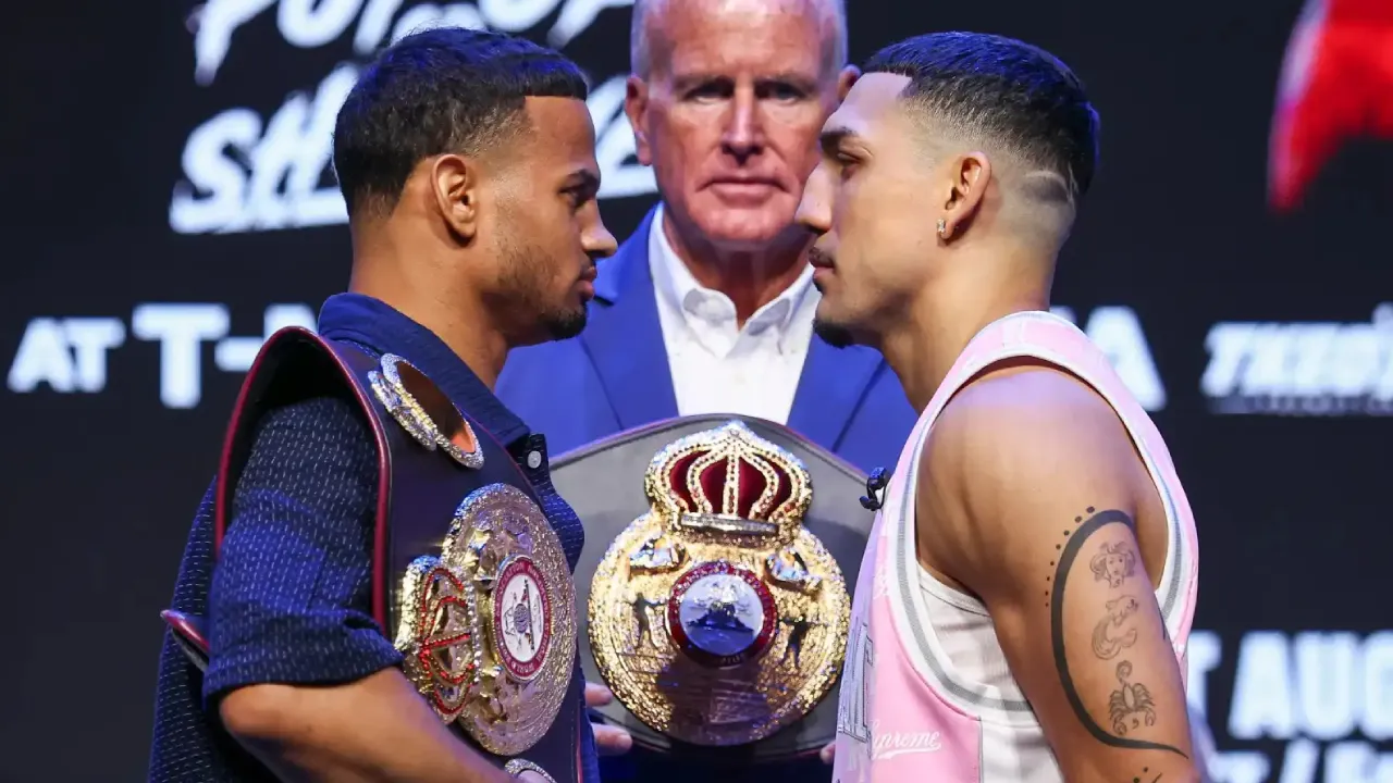 Teofimo Lopez Sebut Rolly Romero Lawan Berbahaya di Kelas Welter