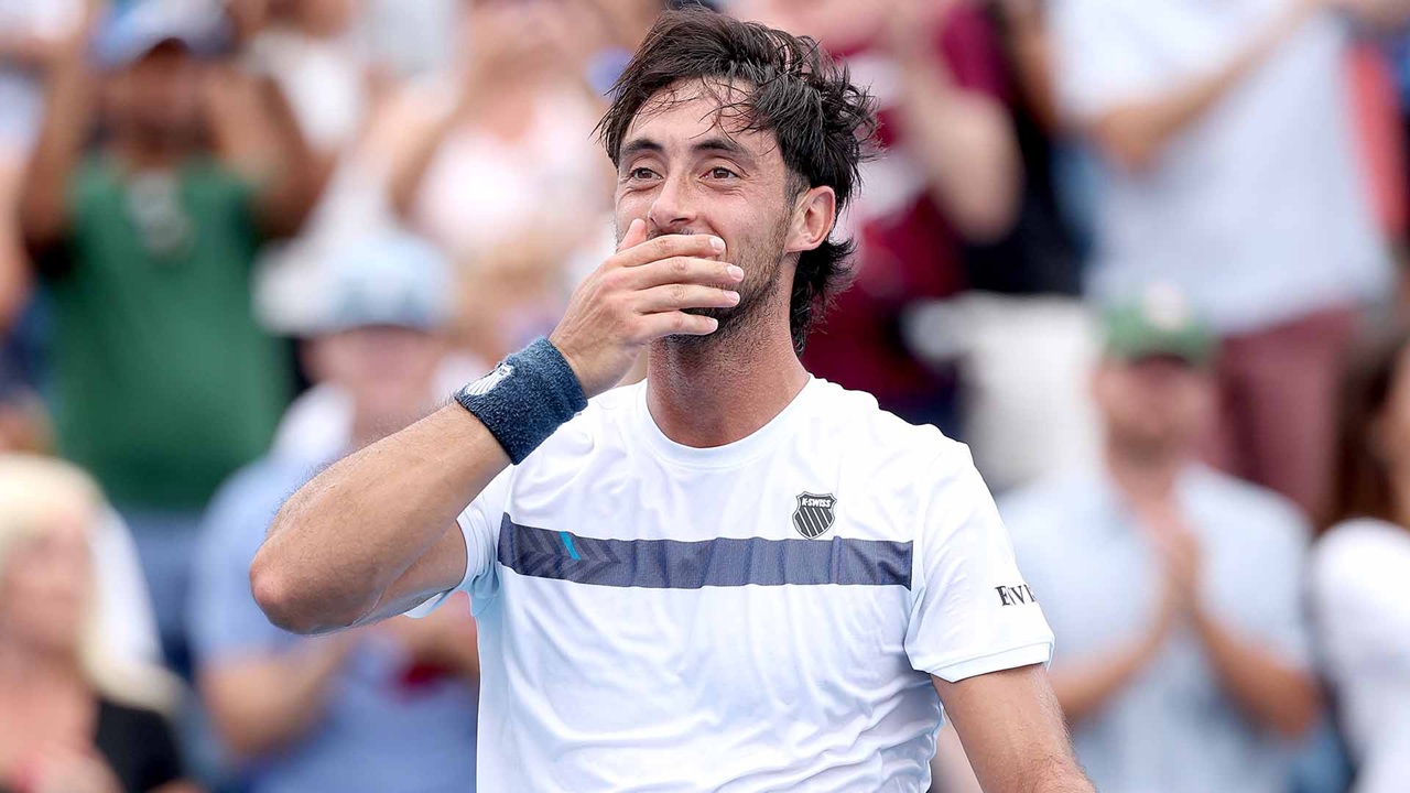 Thiago Agustin Tirante Kejutkan Novak Djokovic Di Cincinnati