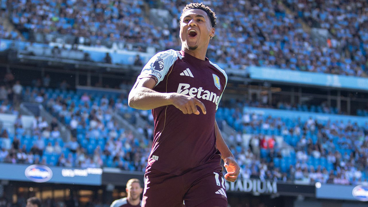 Al Hilal Ngebet Ollie Watkins, Benzema Jadi Kunci Transfer
