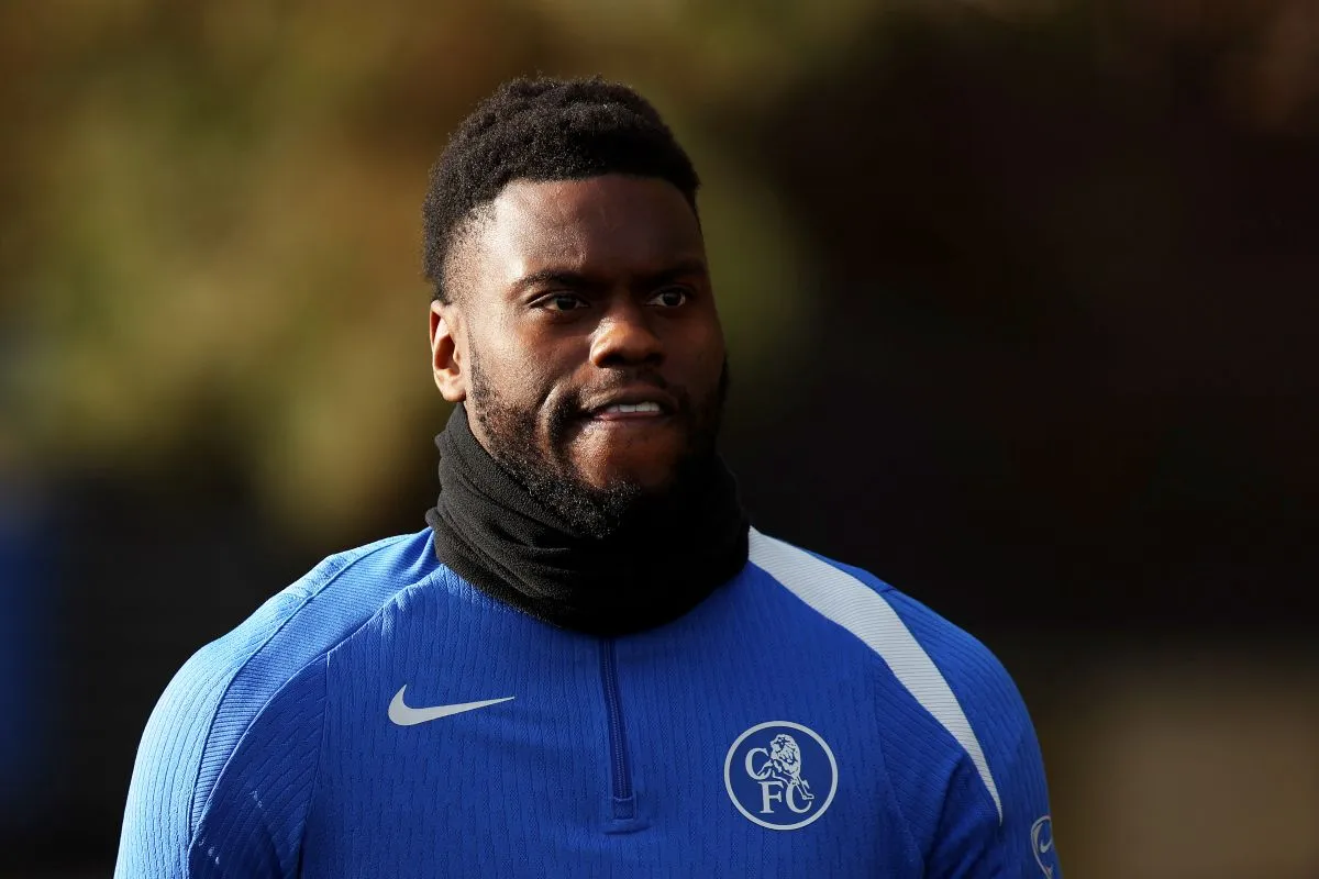 Badiashile Jalani Tes Medis di Napoli, Siap Tinggalkan Chelsea - sumber: (footballitalia)