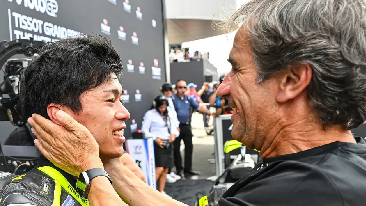 Davide Brivio dan Ai Ogura