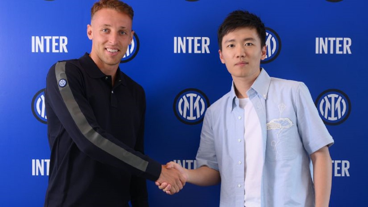 Davide Frattesi Ucapkan Perpisahan, Zhang Beri Komentar Menyentuh