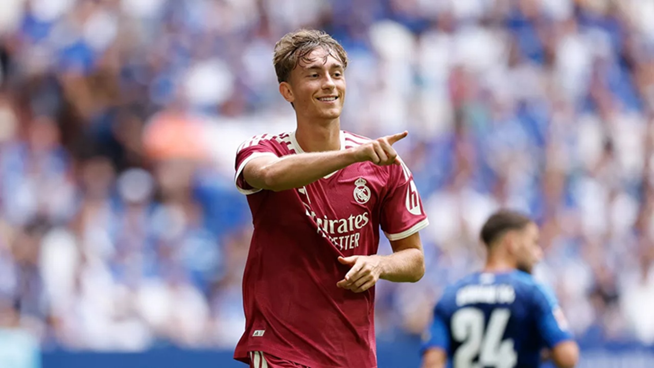 Dean Huijsen Puas dengan Kinerja Tim Selama Pramusim