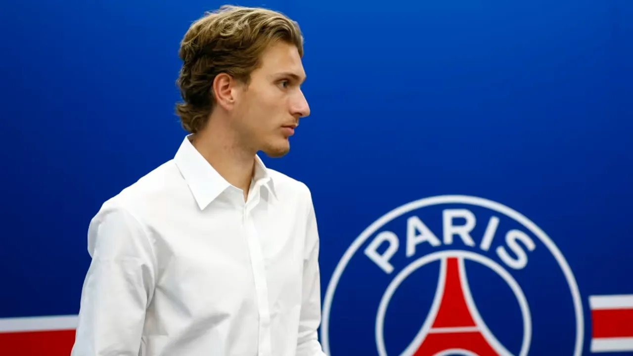 Gabung PSG, Mika Godts: Kesempatan Untuk Bermain Sepak Bola Level Tertinggi