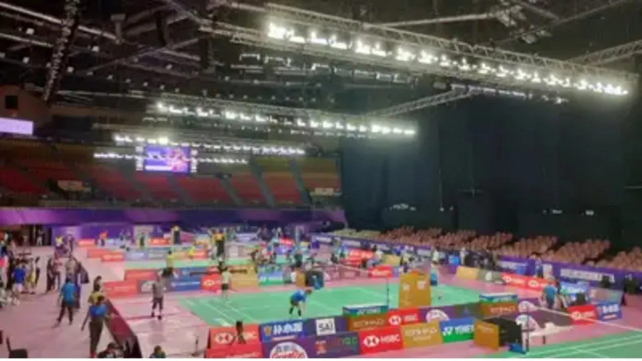 Mia Blitchfildt Dan Kawan-Kawan Puji Indira Gandhi Stadium Pasca di Renovasi