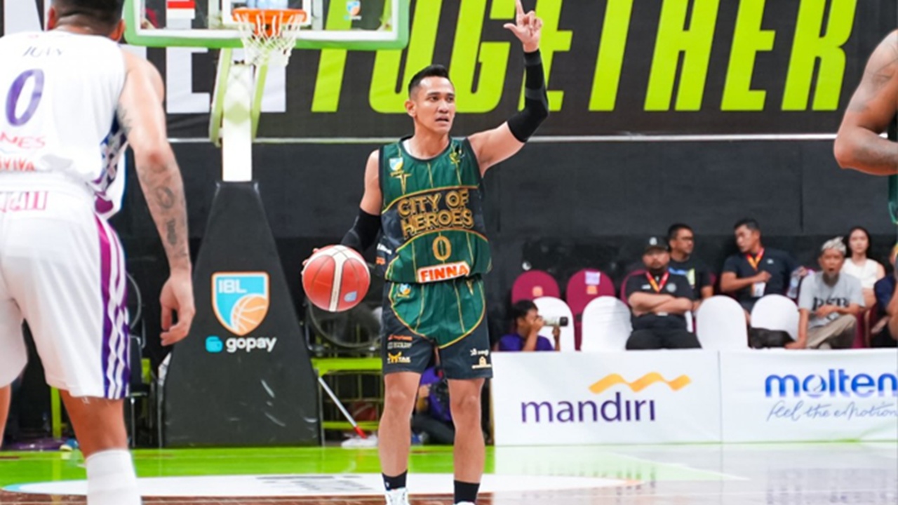 Pacific Caesar Perpanjang Kontrak Azzaryan Pradhitya