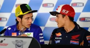 Raul Fernandez Ungkap Satu Keunggulan Valentino Rossi Dibanding Marquez