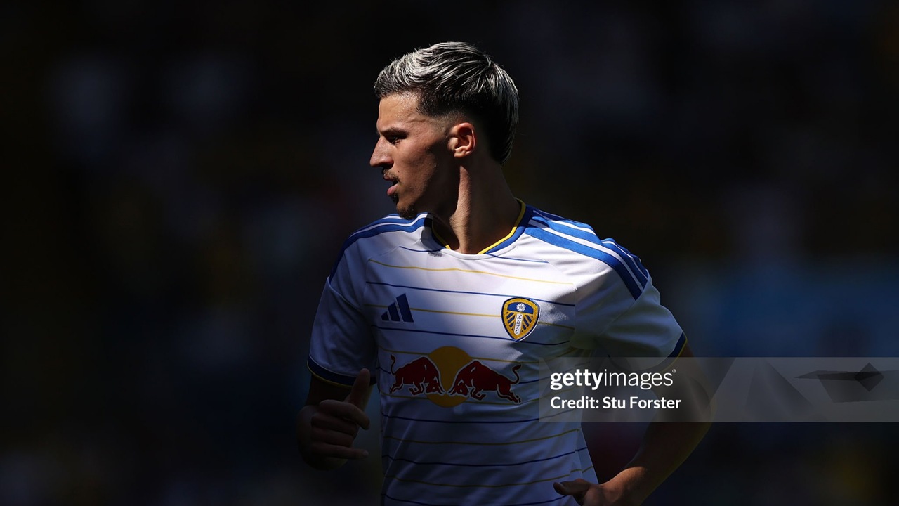 Tarik Muharemovic Kirim Pesan Tegas Jelang Musim Baru Leeds United