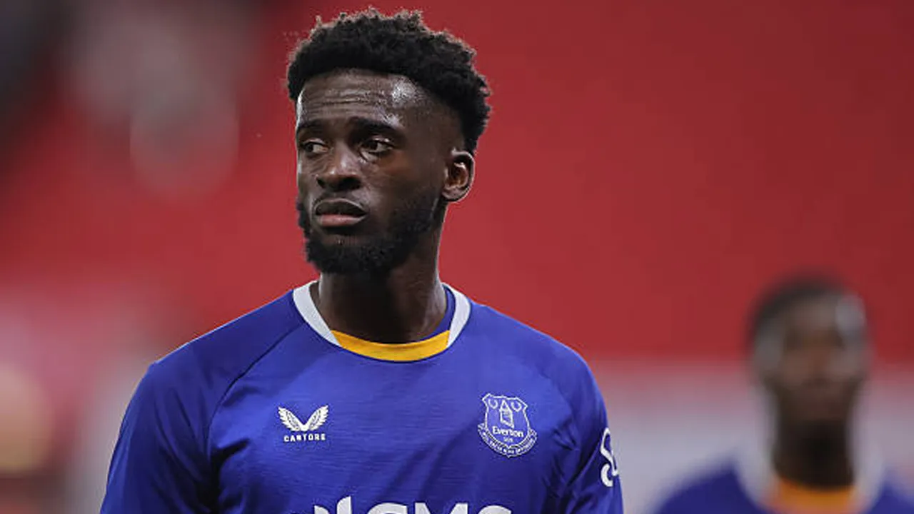 Transfer Tim Iroegbunam ke Hull City Terancam Batal karena Cedera