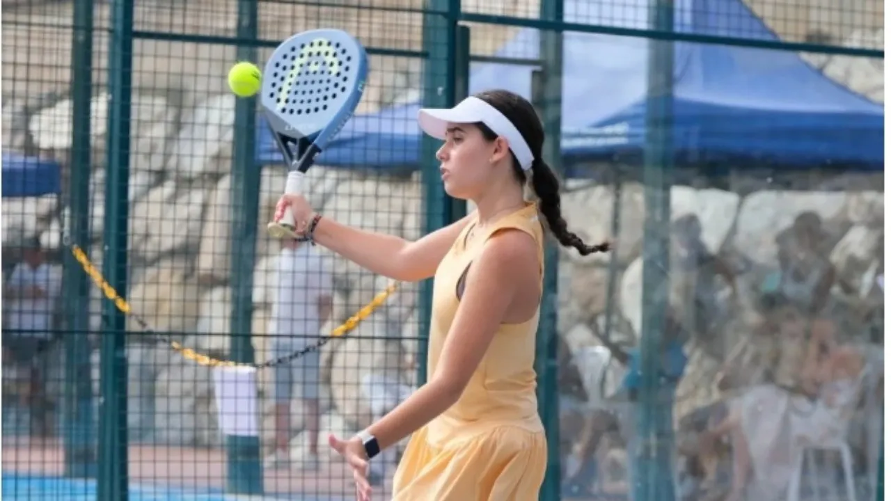 Ainara dan Valeria Raih Kemenangan Ganda di Negaranya FIP Padel Promises Malaga