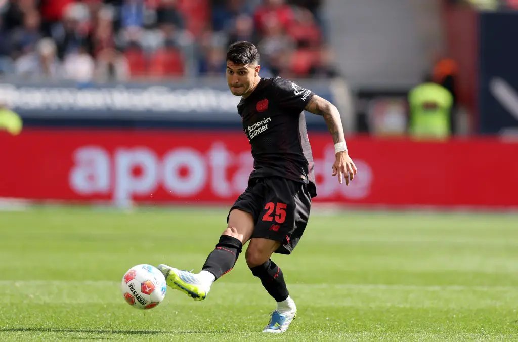 Bayer Leverkusen Teguh Pertahankan Exequiel Palacios dari Ipswich