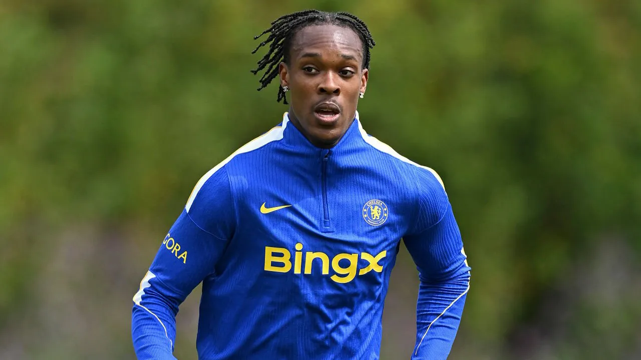 Emanuel Emegha.