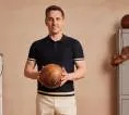 Gary Neville Sebut Kekalahan Man United dari Milan Sebagai Aib