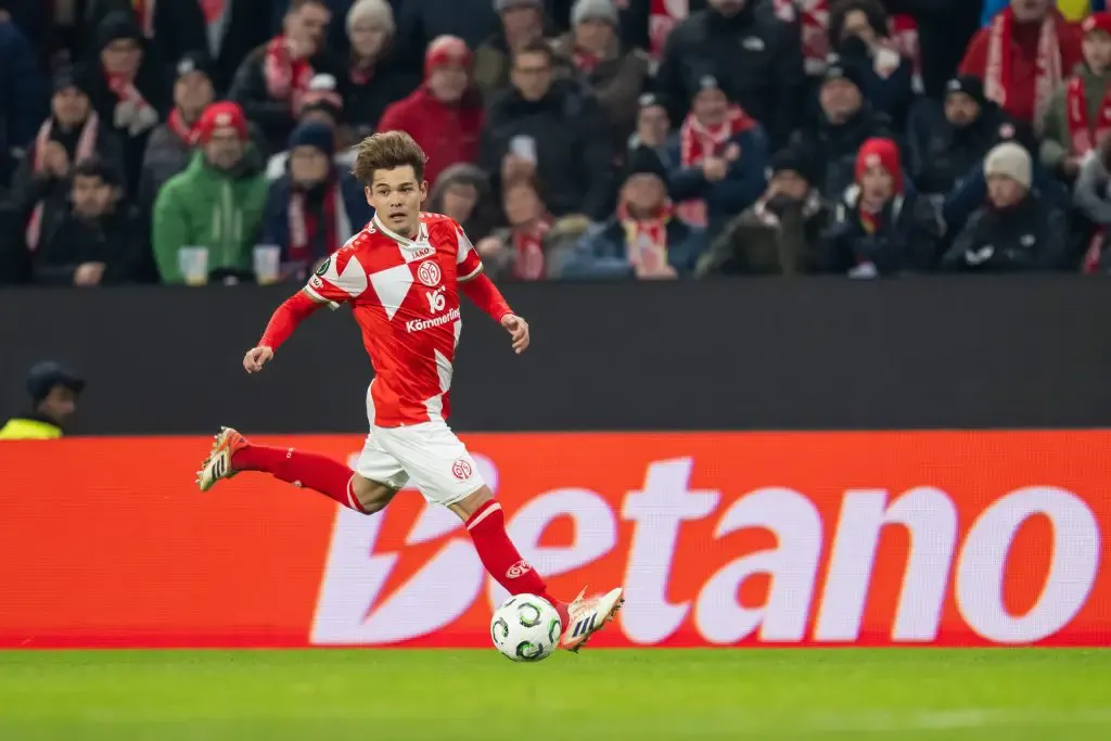 Kaishu Sano: Kisah Menarik Gelandang Handal Mainz 05 - sumber: (getfootballnewsgermany)