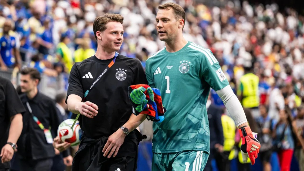 Manuel Neuer Dukung Jonas Urbig Jadi Kiper Utama Timnas Jerman