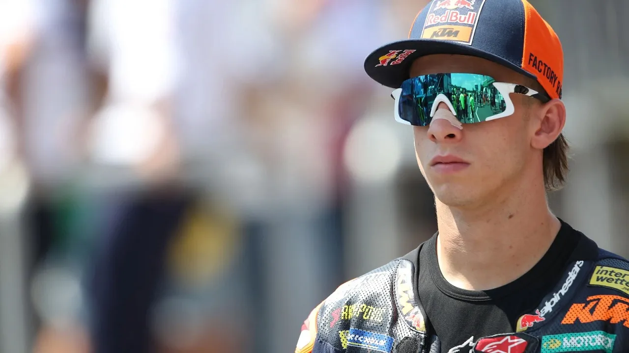 Pedro Acosta enggan terbebani jadi rekan setim Marc Marquez.