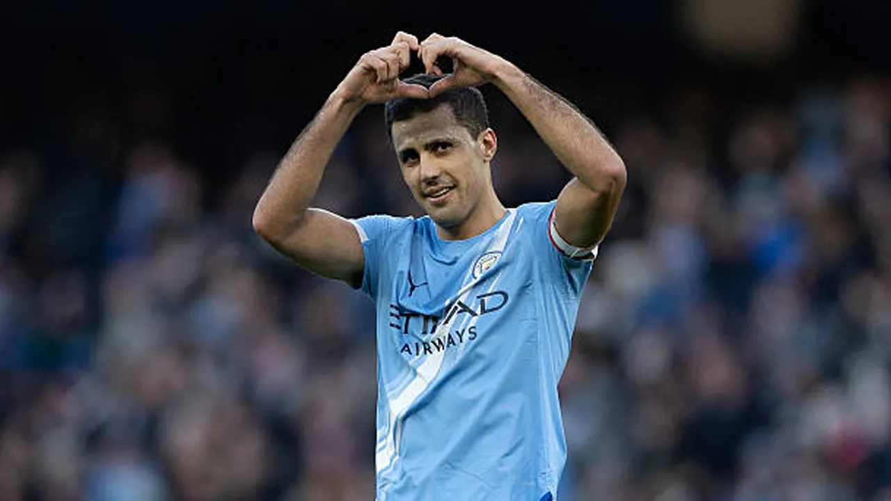 Selangkah Lagi Resmi Gabung, Rodri Akui Bermain di Barcelona Seperti Mimpi