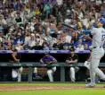 Shohei Ohtani Bantu Los Angeles Dodgers Bangkit dengan Dua Home Run