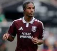 Aston Villa Siap Lepas Triston Rowe, Brest dan Stoke City Tertarik