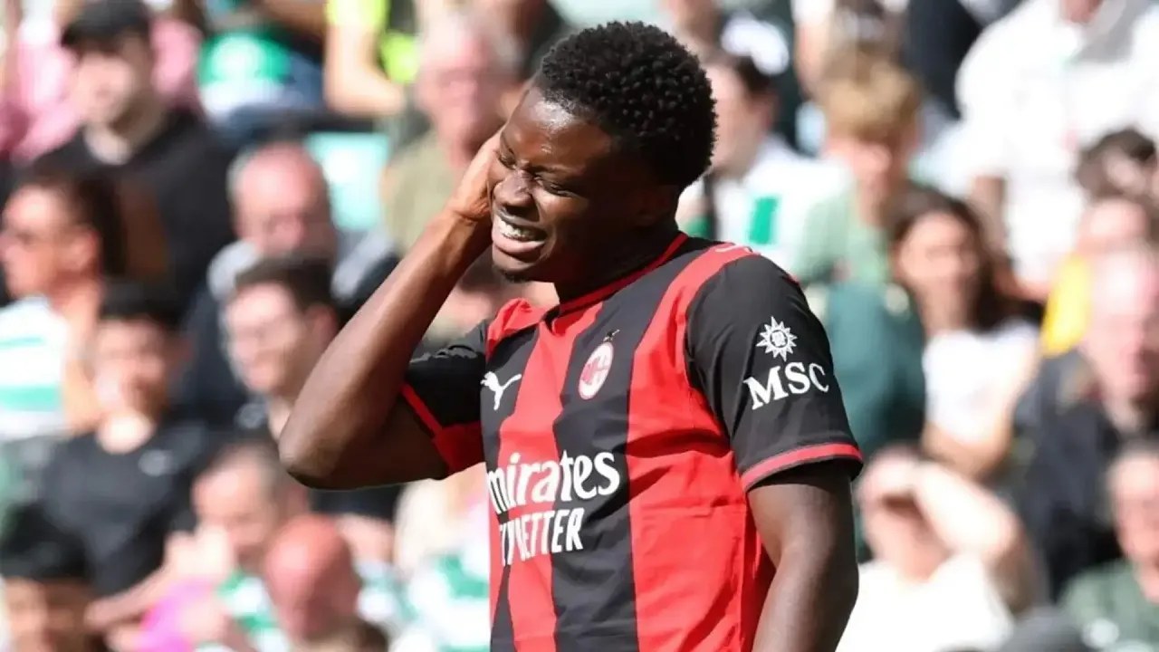 Ditunggu Sassuolo dan Torino, Romano: Milan Masih Evaluasi Alphadjo Cisse