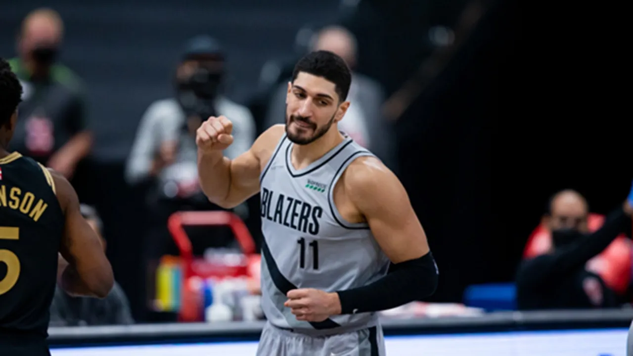 Enes Kanter Klaim Delapan Pemain Siap Mendaftar ke WNBA