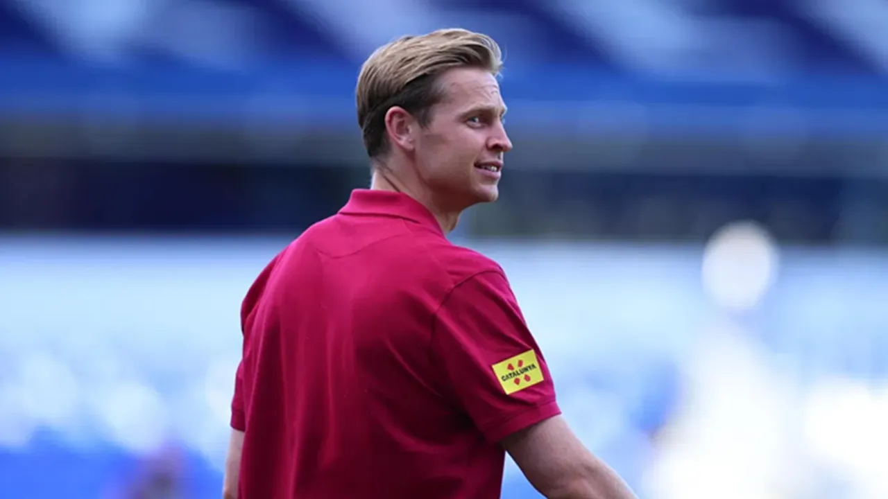 Frenkie de Jong Mungkin Jalani Musim Terakhir di Barcelona