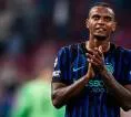 Manuel Akanji Kenang Duel Dengan Lautaro Martinez di Piala Dunia