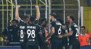 Pujian Corentin Tolisso Untuk Openda Usai Cetak Gol ke Gawang Fenerbahce
