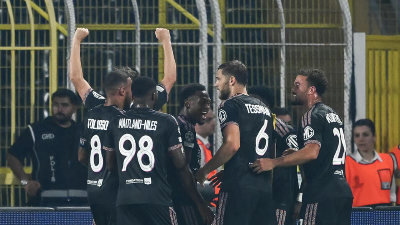 Pujian Corentin Tolisso Untuk Openda Usai Cetak Gol ke Gawang Fenerbahce