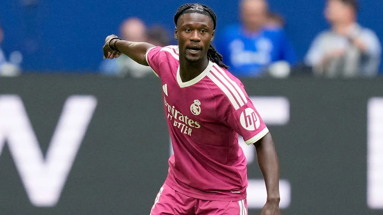 Real Madrid Kesulitan Lepas Eduardo Camavinga dan Raul Asencio