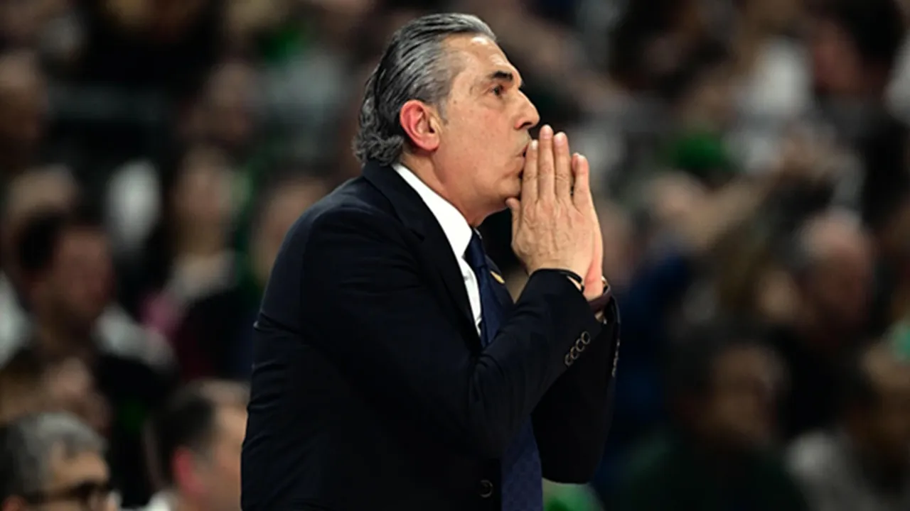 Sergio Scariolo Resmi Melatih Tim Basket Milik Luka Doncic