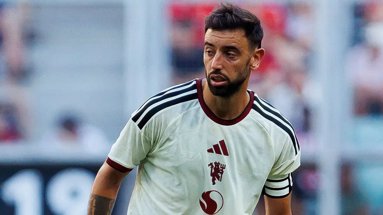 Wayne Rooney Prediksi Bruno Fernandes Jadi Top Skor MU Musim Ini