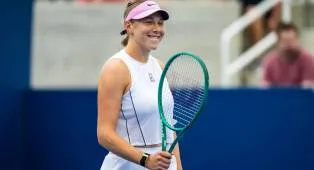 Amanda Anisimova Hadang Jessica Pegula Di Cincinnati