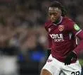 Aston Villa Selangkah Lagi Resmikan Transfer Aaron Wan-Bissaka