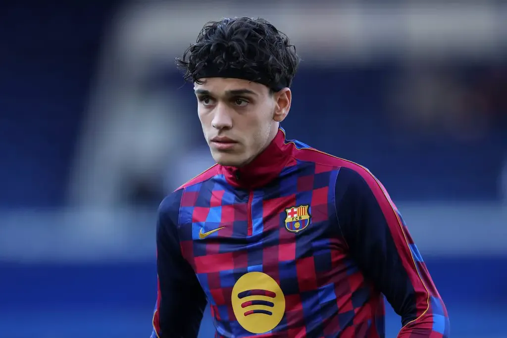 Borussia Dortmund Semakin Serius Datangkan Héctor Fort dari Barcelona - sumber: (getfootballnewsgermany)