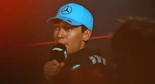 George Russell: Posisi di Mercedes Tak Terancam Verstappen