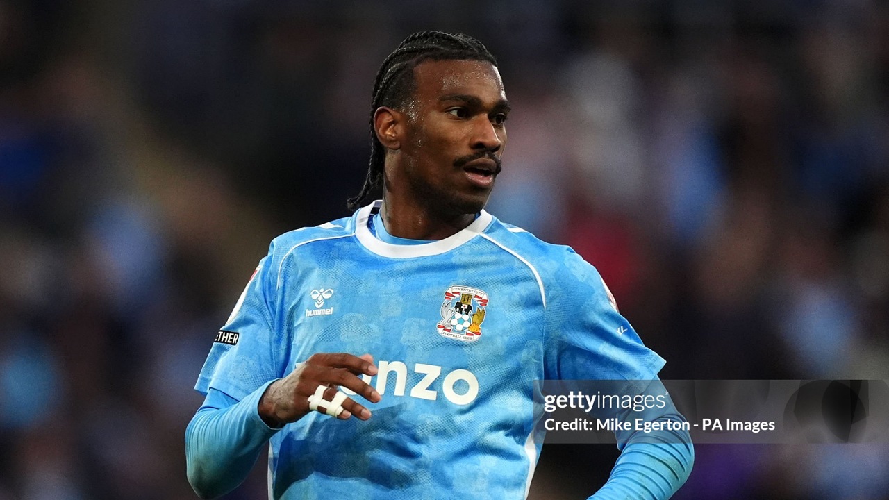 Haji Wright Terancam Absen Tiga Bulan di Coventry City